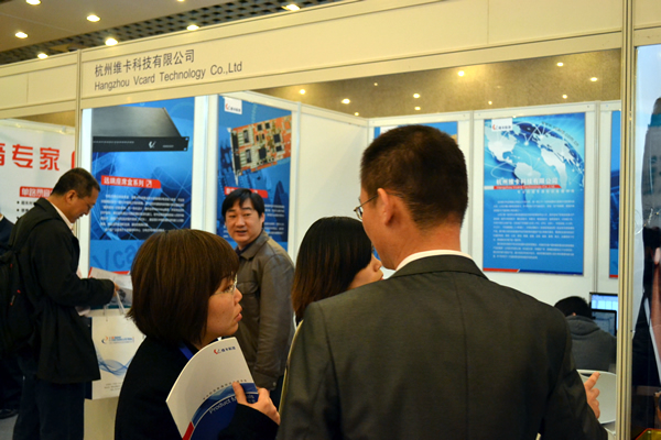 �S���Ƽ�չ�_