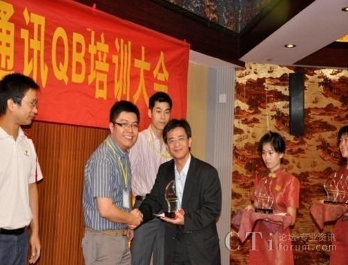 �R���\�������_���ܺ��_��̫�ͷ����Ŀ��O(ji��n)Michael���C��